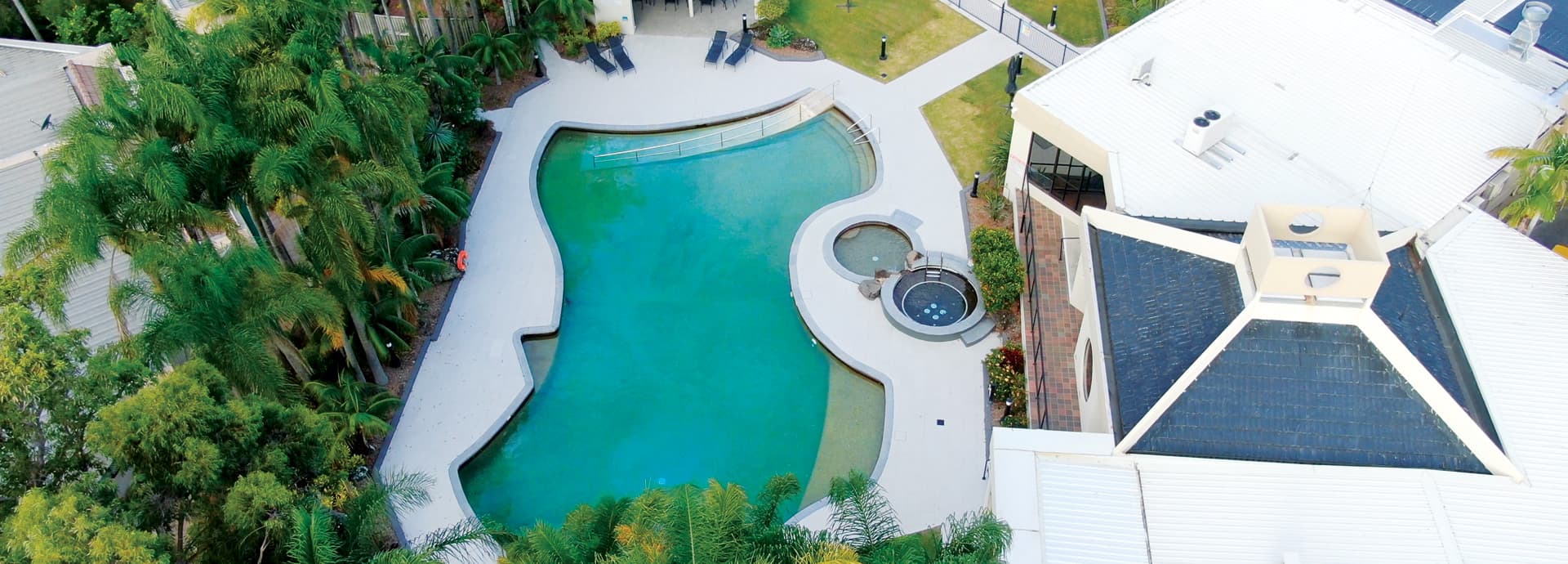 Resort-style