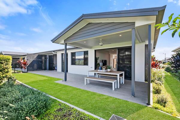 New release of retirement villas, now selling