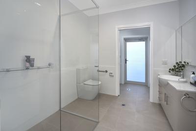 146/62 Island Point Road