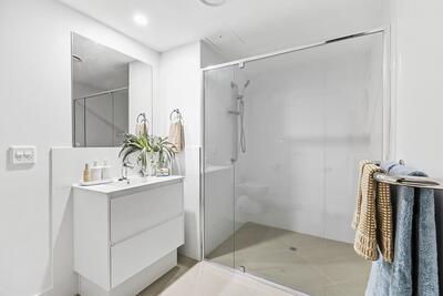 238/21 Gracemere Boulevard