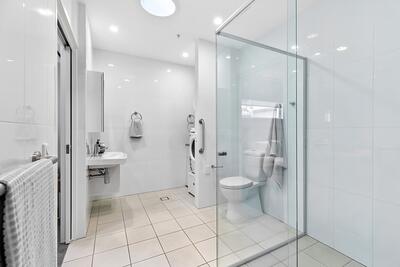 94/23 Adelaide Drive