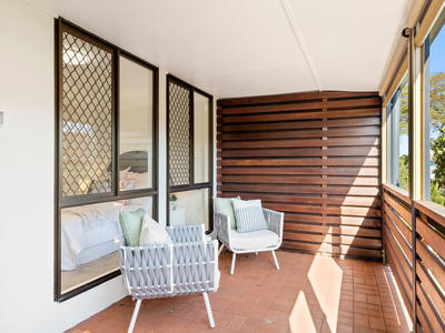 5/239 McCullough Street