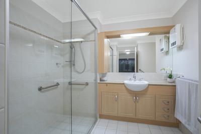 E52/61 Explorer Drive