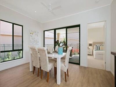 D18/148 Smith Street