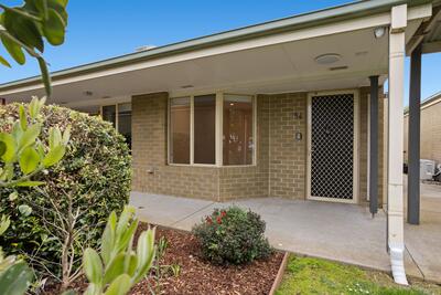 56/104 Country Club Drive