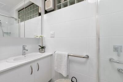 208/35 Lindsay Road