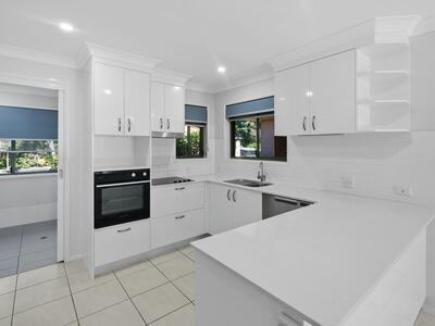 A09/148 Smith Street