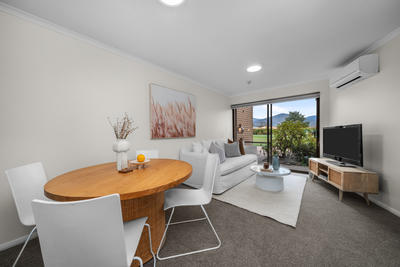 221/57 Cadbury Road