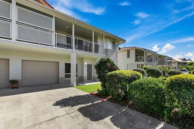 131/21 Gracemere Boulevard