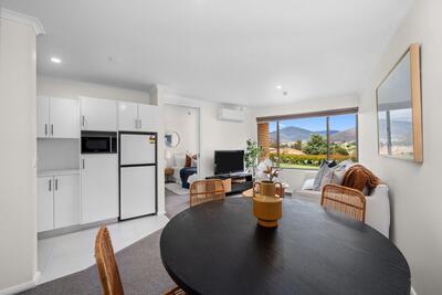 243/57 Cadbury Road