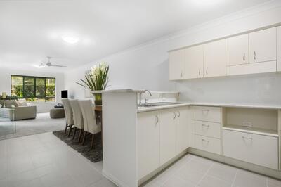 207/148 Smith Street
