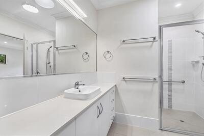 137/1 Telford Street