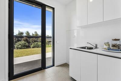 081/58 Harmony Boulevard