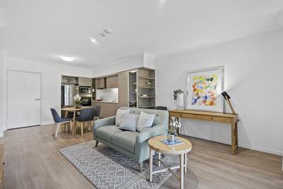 96/24-30 Sunningdale Avenue