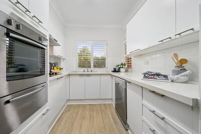 58/2-8 Kitchener Street