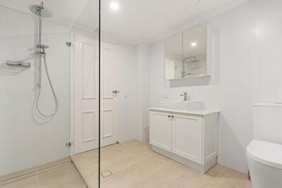 16/6 Hale Road
