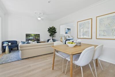 202/66 Bainbridge Street