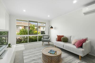 49/4-42 Coral Drive