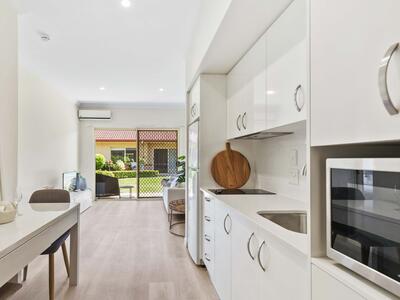 238/42 Ridley Road