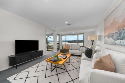8/57 Cadbury Road