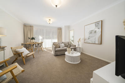 4/2-8 Kitchener Street