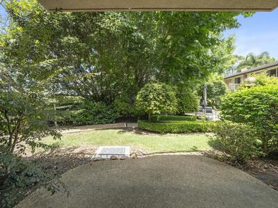 212/2-8 Kitchener Street