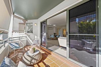 3/1 Moore Street