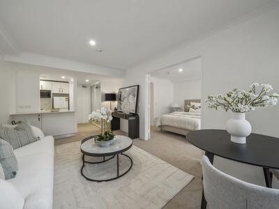 224/2 Ulmarra Place
