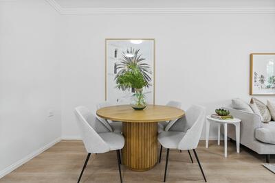 258/42 Ridley Road