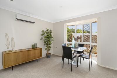 64/42 Ridley Road