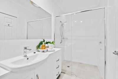 007/21 Gracemere Boulevard