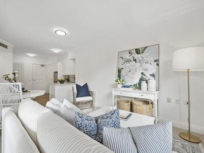 1-01/6 Hale Road