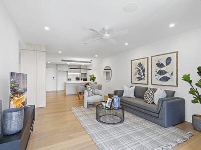 1204/50 Longland Street