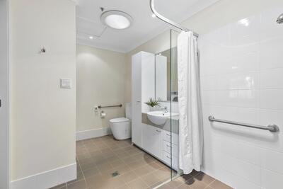 38/23 Adelaide Drive