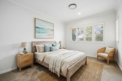 22/6 Hale Road
