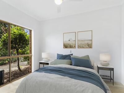 9/100 Albany Creek Road