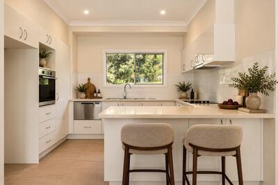 18 Lomandra Way
