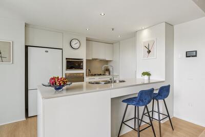 304/28-30 Jackson Street