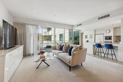 304/28-30 Jackson Street