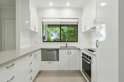 137/37 View Mount Road