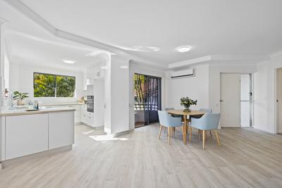 3/1 Moore Street