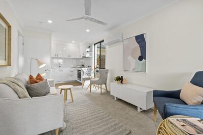 48/239 McCullough Street