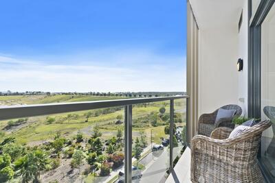 3503/2 Symphony Way