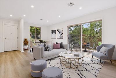 19/100 Station Street