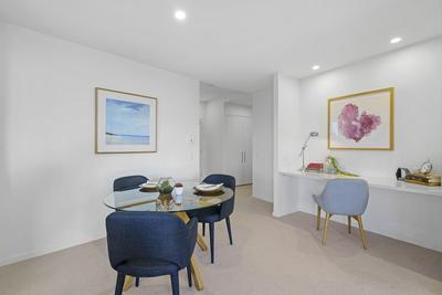 S206/469 Sandgate Road