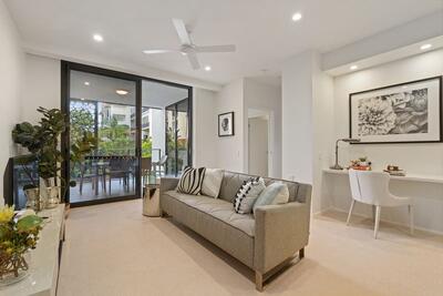 S202/469 Sandgate Road