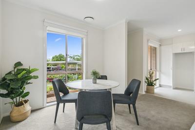 72/100 Station Street