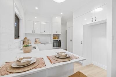 100/83 Freeth Street West