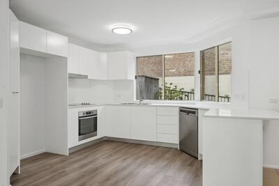 109/10 Minkara Road
