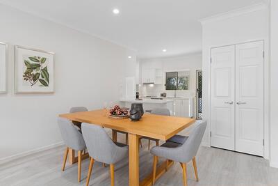 076/21 Gracemere Boulevard